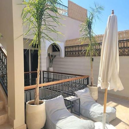 Riad Isahiac Avec Piscine En Exclusivite Marrakesh Eksteriør billede