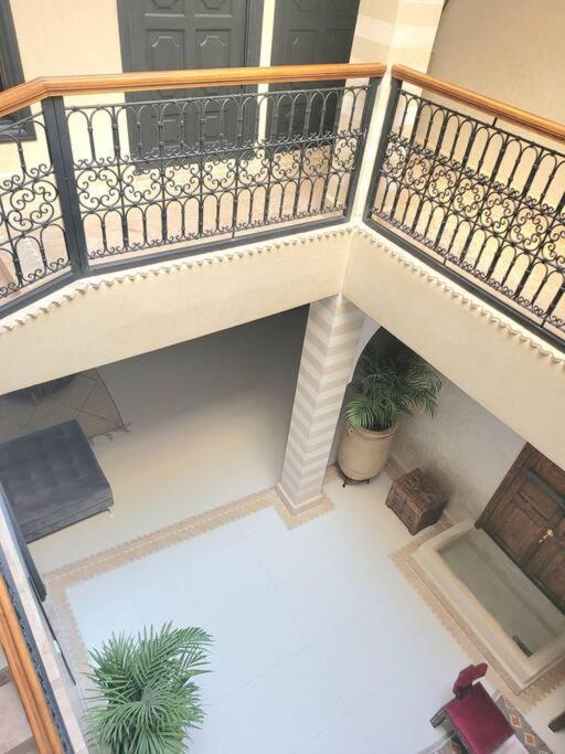 Riad Isahiac Avec Piscine En Exclusivite Marrakesh Eksteriør billede